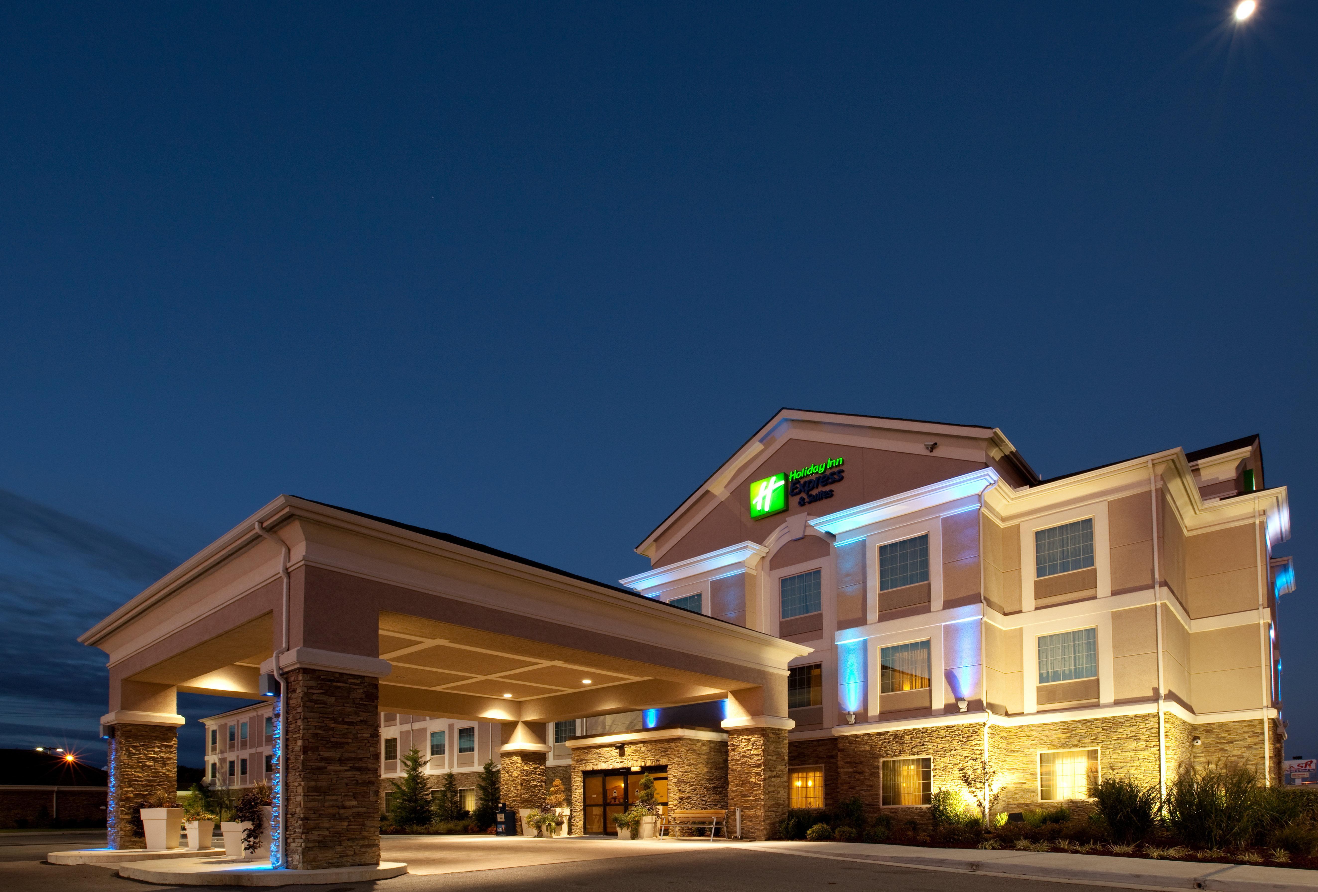 Holiday Inn Express Hotel And Suites Ada By Ihg Eksteriør bilde